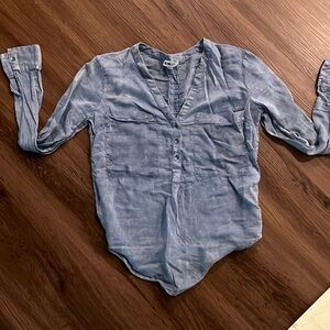 William rast blue top size small